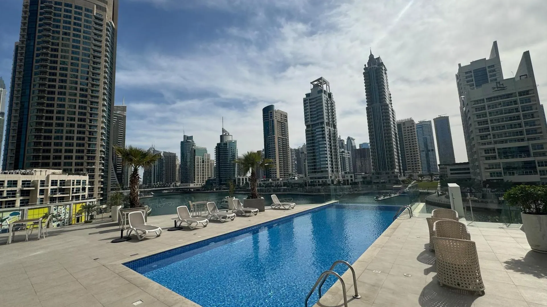Cozy Sea View Apt In Liv Residence Tower, Dubai Marina Cozy Marina & Sea View Apt In Bay Central Tower With Modern Gym & Pool, Steps To Jbr Beach & Metro location