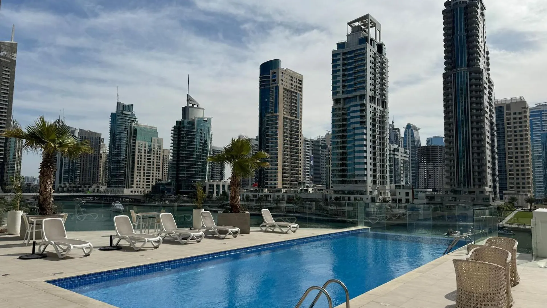 Cozy Sea View Apt In Liv Residence Tower, Dubai Marina Cozy Marina & Sea View Apt In Bay Central Tower With Modern Gym & Pool, Steps To Jbr Beach & Metro Apartment