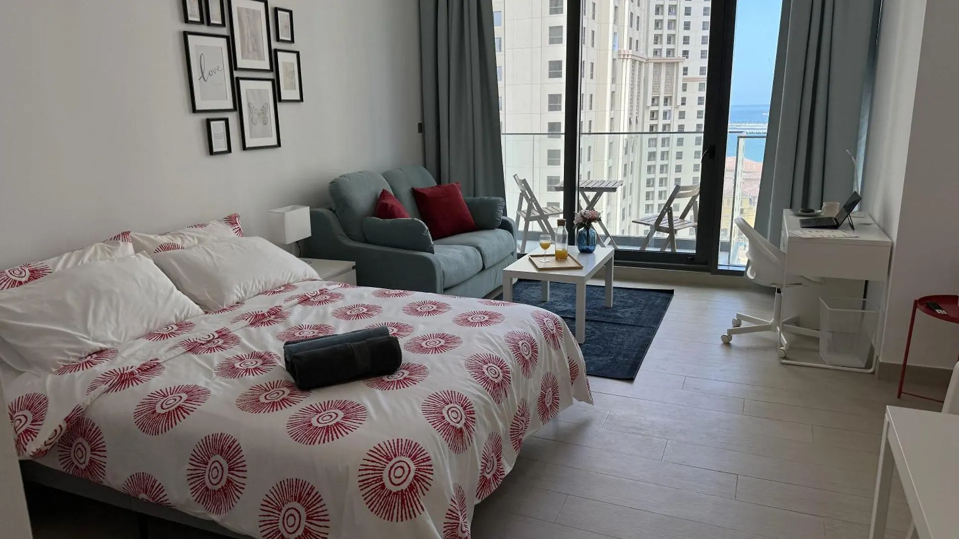 Cozy Sea View Apt In Liv Residence Tower, Dubai Marina Cozy Marina & Sea View Apt In Bay Central Tower With Modern Gym & Pool, Steps To Jbr Beach & Metro 0*,
