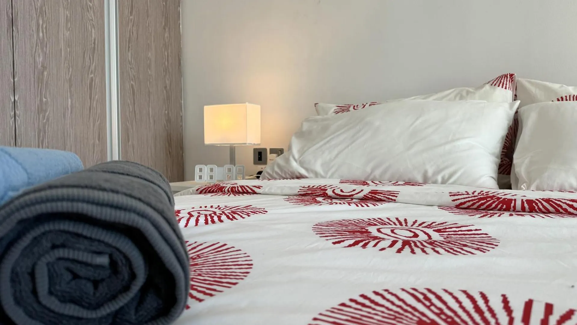Apartment Cozy Sea View Apt In Liv Residence Tower, Dubai Marina Cozy Marina & Sea View Apt In Bay Central Tower With Modern Gym & Pool, Steps To Jbr Beach & Metro