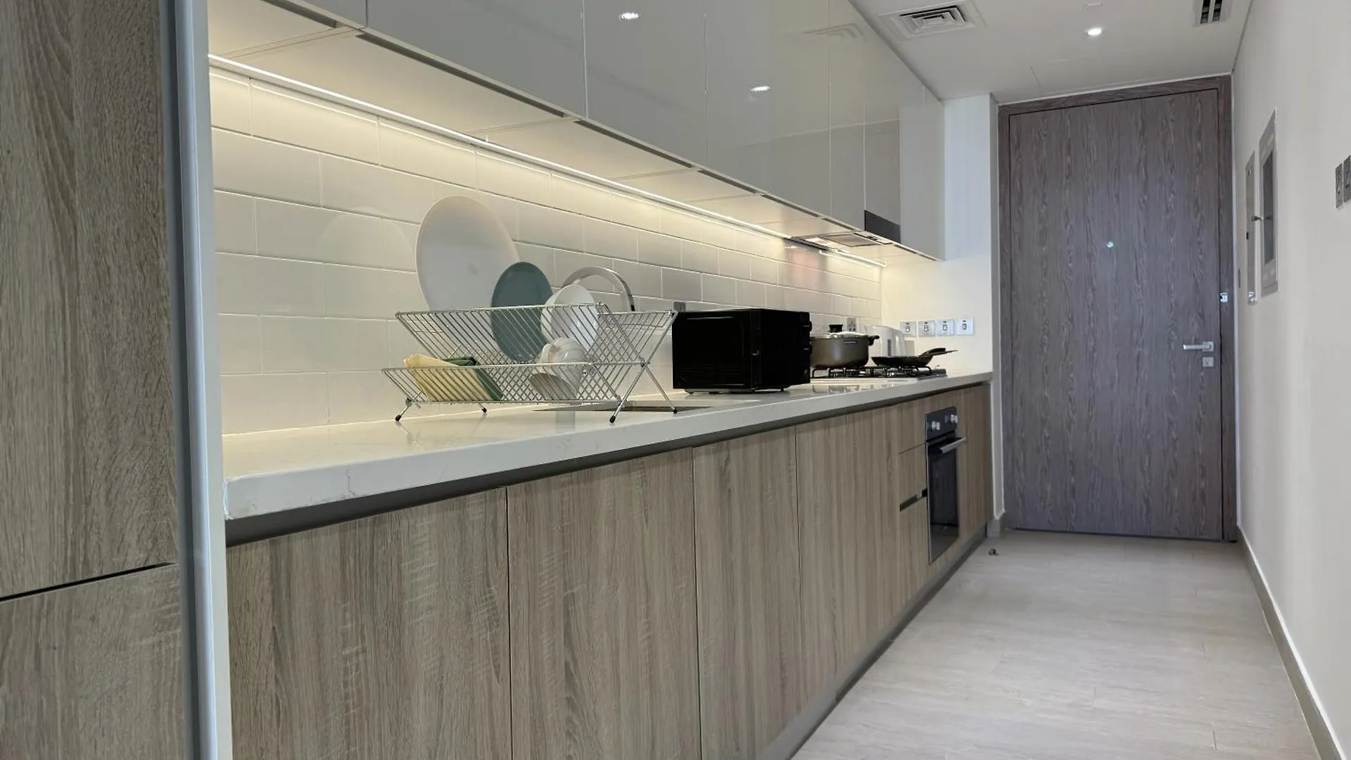 Cozy Sea View Apt In Liv Residence Tower, Dubai Marina Cozy Marina & Sea View Apt In Bay Central Tower With Modern Gym & Pool, Steps To Jbr Beach & Metro