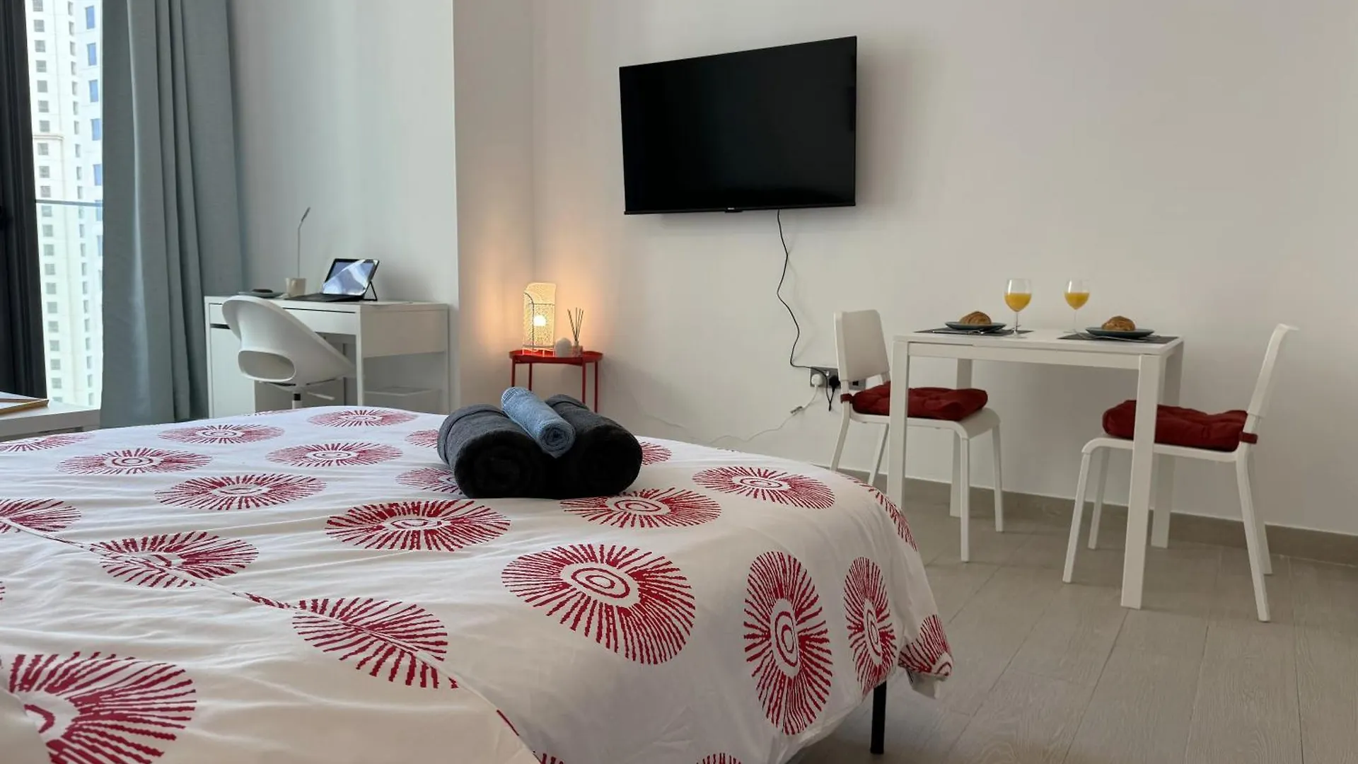 Apartment Cozy Sea View Apt In Liv Residence Tower, Dubai Marina Cozy Marina & Sea View Apt In Bay Central Tower With Modern Gym & Pool, Steps To Jbr Beach & Metro United Arab Emirates